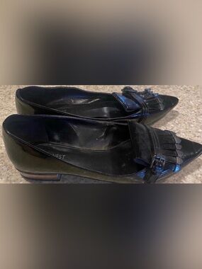 Women’s Nine West Classic Black Pointed Toe Kiltie Loafer Flats (Size 8)